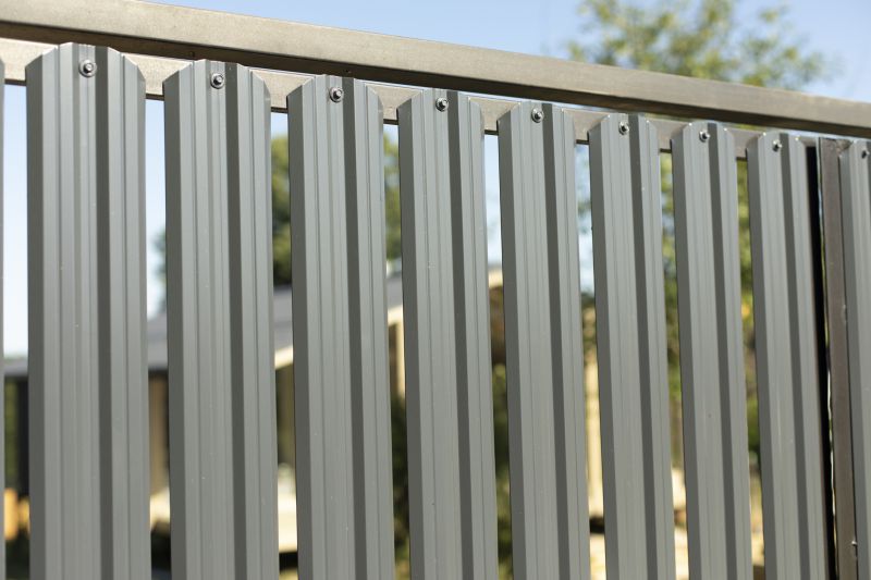 Metal Fence Construction in Pearland, TX