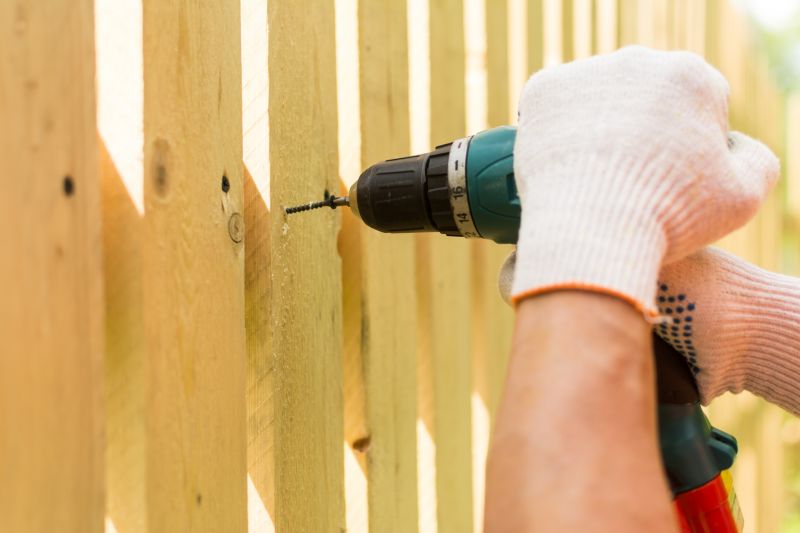 Pine Fence Installation in South Houston, TX
